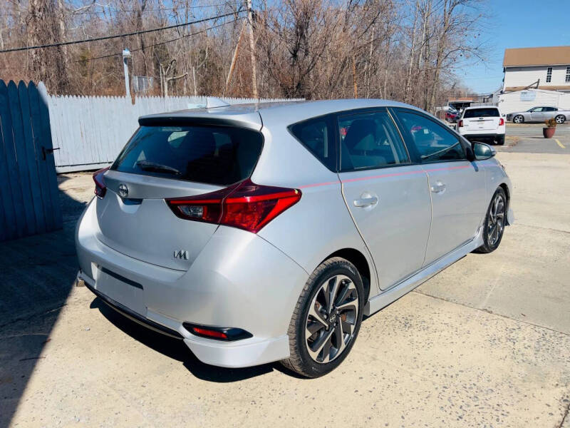 2016 Scion iM