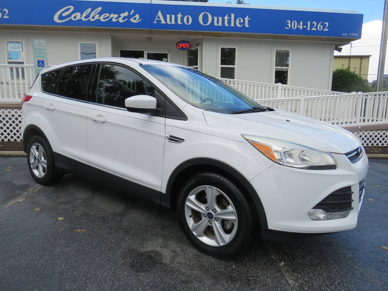 2016 Ford Escape for sale at Colbert's Auto Outlet in Hickory, NC