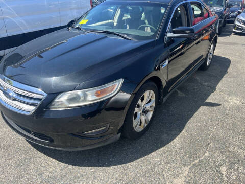 2010 Ford Taurus SEL