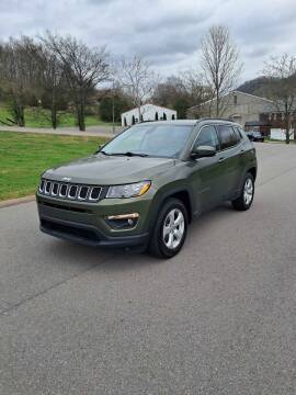 2018 Jeep Compass for sale at GT Auto Group in Goodlettsville TN