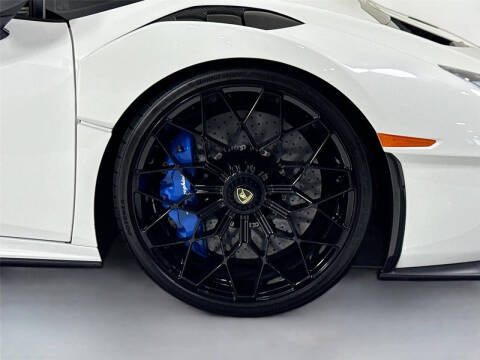 2021 Lamborghini Huracan STO