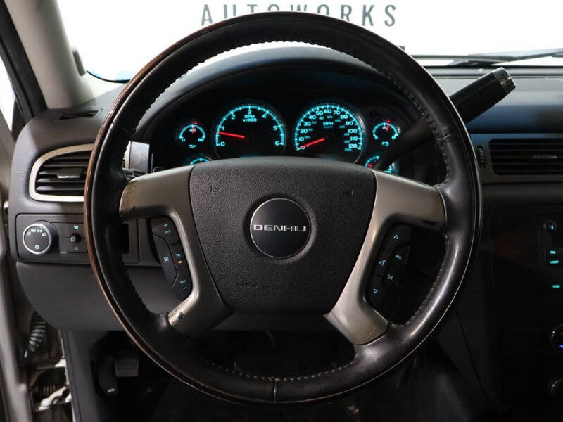 2008 GMC Yukon XL Denali