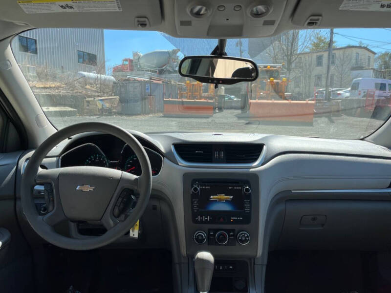 2014 Chevrolet Traverse LS