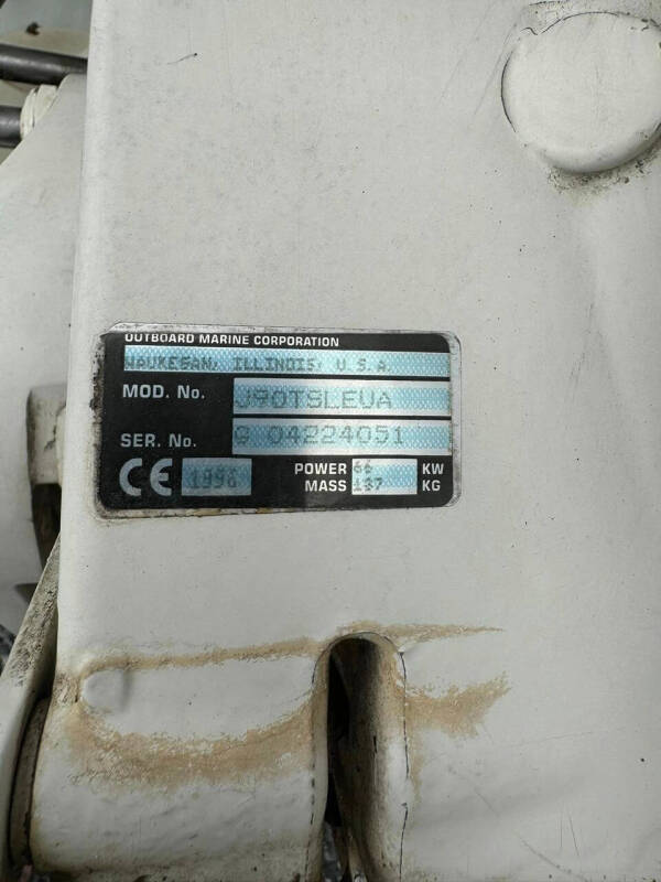 1997 Hurricane SunDeck Sport 185 OB