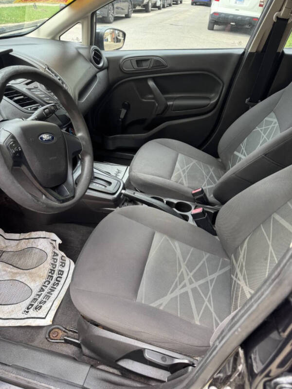 2014 Ford Fiesta S