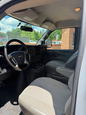 2016 Chevrolet Express 2500