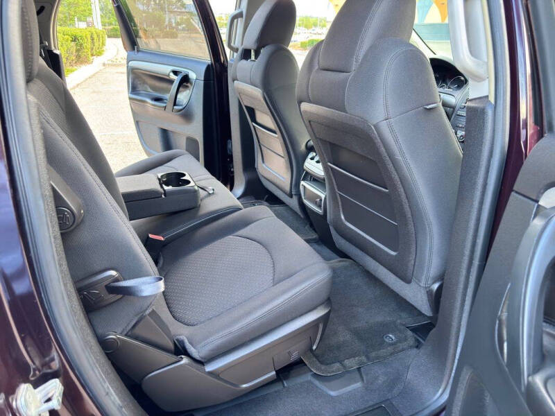 2009 Saturn Outlook XE