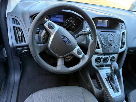 2013 Ford Focus SE