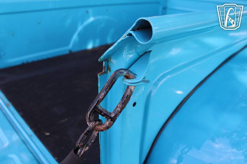 1948 Ford F-1