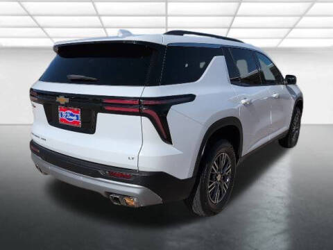 2024 Chevrolet Traverse LT