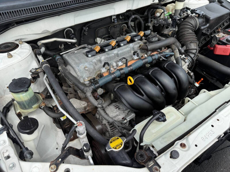 2005 Toyota Corolla LE