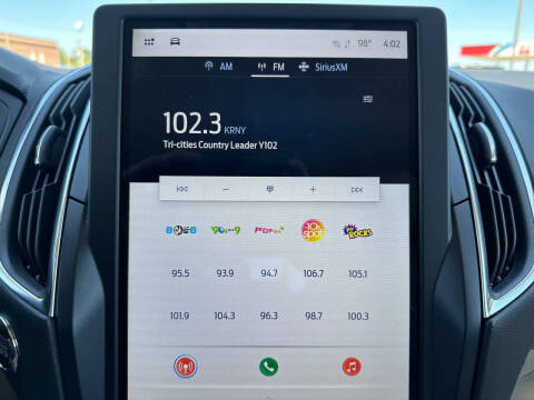 2024 Ford Edge Titanium