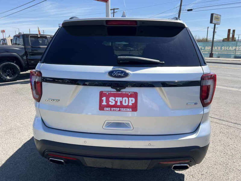 2016 Ford Explorer Sport