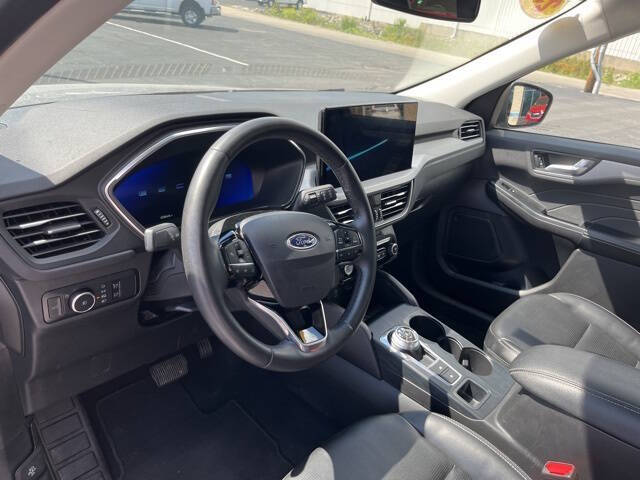 2023 Ford Escape Platinum