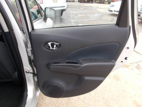 2017 Nissan Versa Note SV