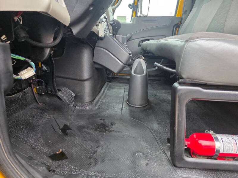 2008 International DuraStar 4300