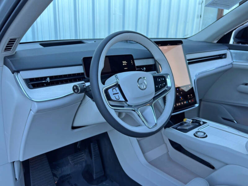 2025 Volvo EX90 Twin Performance Ultra 7P