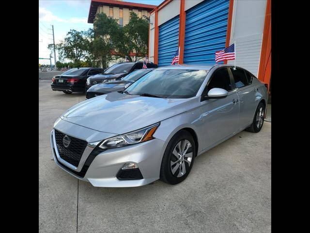 2020 Nissan Altima Sedan - $18,297