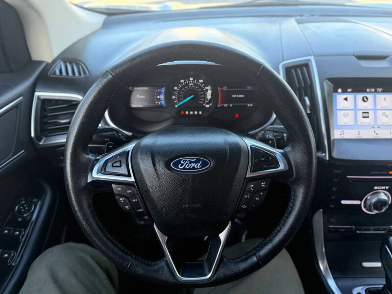 2018 Ford Edge Titanium