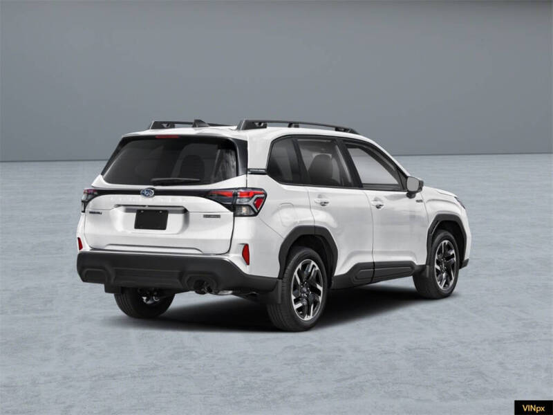 2025 Subaru Forester Premium Hybrid