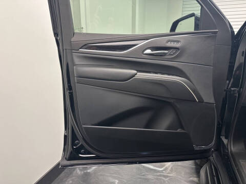 2021 Cadillac Escalade Sport