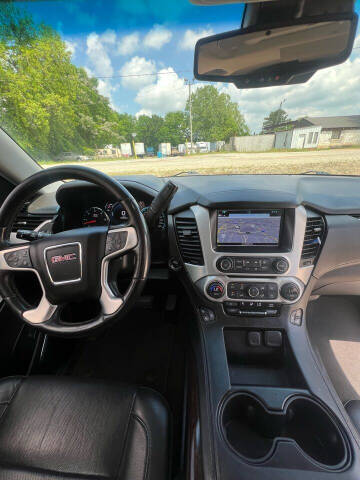 2017 GMC Yukon XL SLT