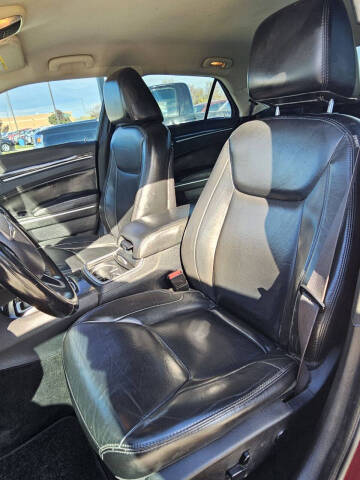 2016 Chrysler 300 Limited