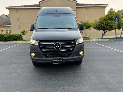 2023 Mercedes-Benz Sprinter 2500