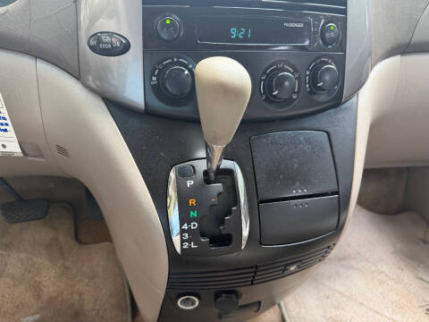 2007 Toyota Sienna CE 7-Passenger