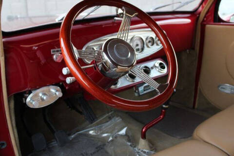 1936 Pontiac Custom Coupe