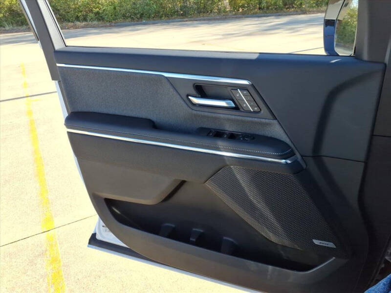 2026 GMC Sierra EV Elevation