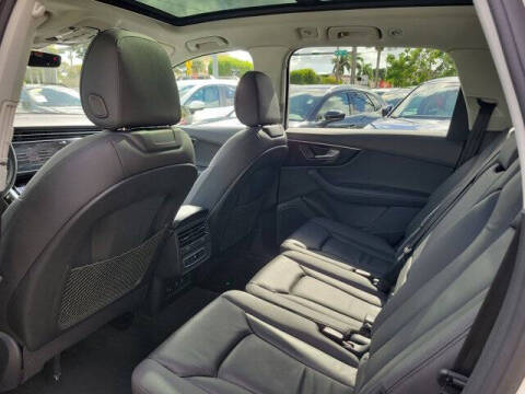 2024 Audi Q7 quattro Premium Plus 45 TFSI