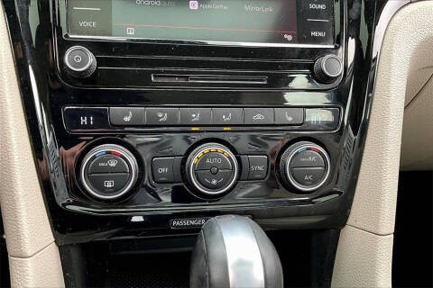 2020 Volkswagen Passat SEL