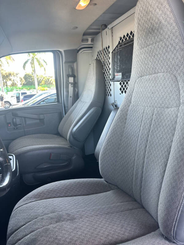 2021 Chevrolet Express 2500