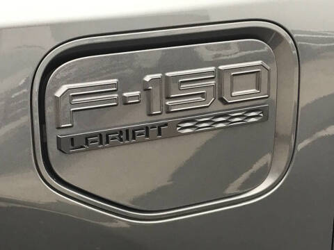 2022 Ford F-150 Lightning Lariat