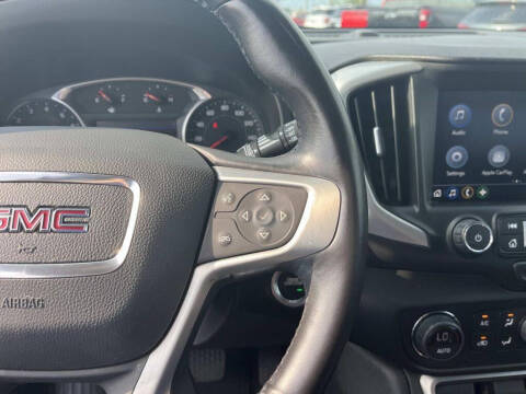 2022 GMC Terrain SLT