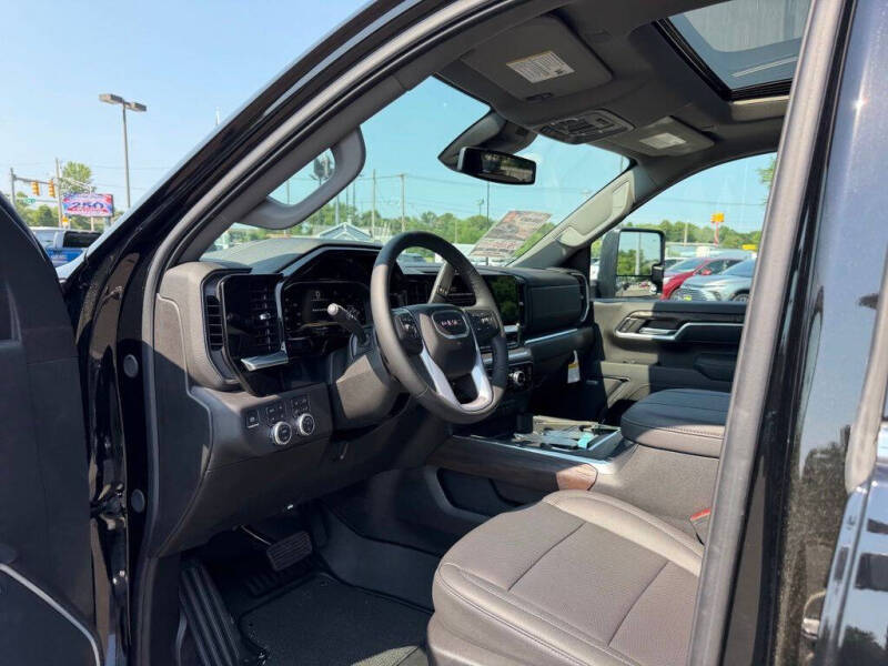 2025 GMC Sierra 2500HD