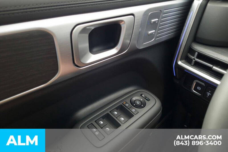 2025 Hyundai Santa Fe Hybrid Limited