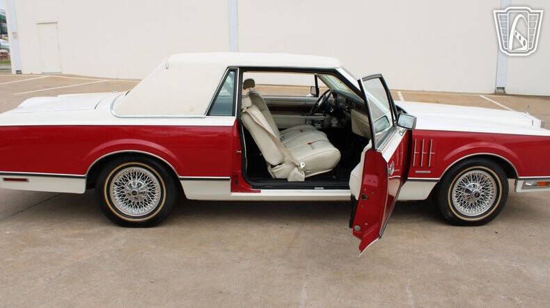 1982 Lincoln Mark VI
