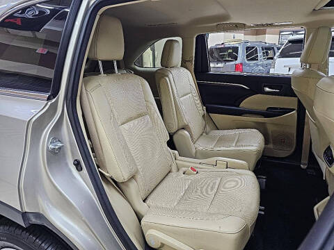 2016 Toyota Highlander