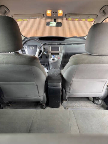 2012 Toyota Prius Two