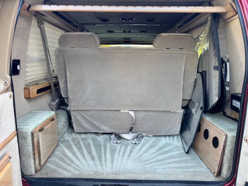 1999 Ford E-Series E-250