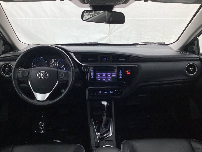 2019 Toyota Corolla XLE