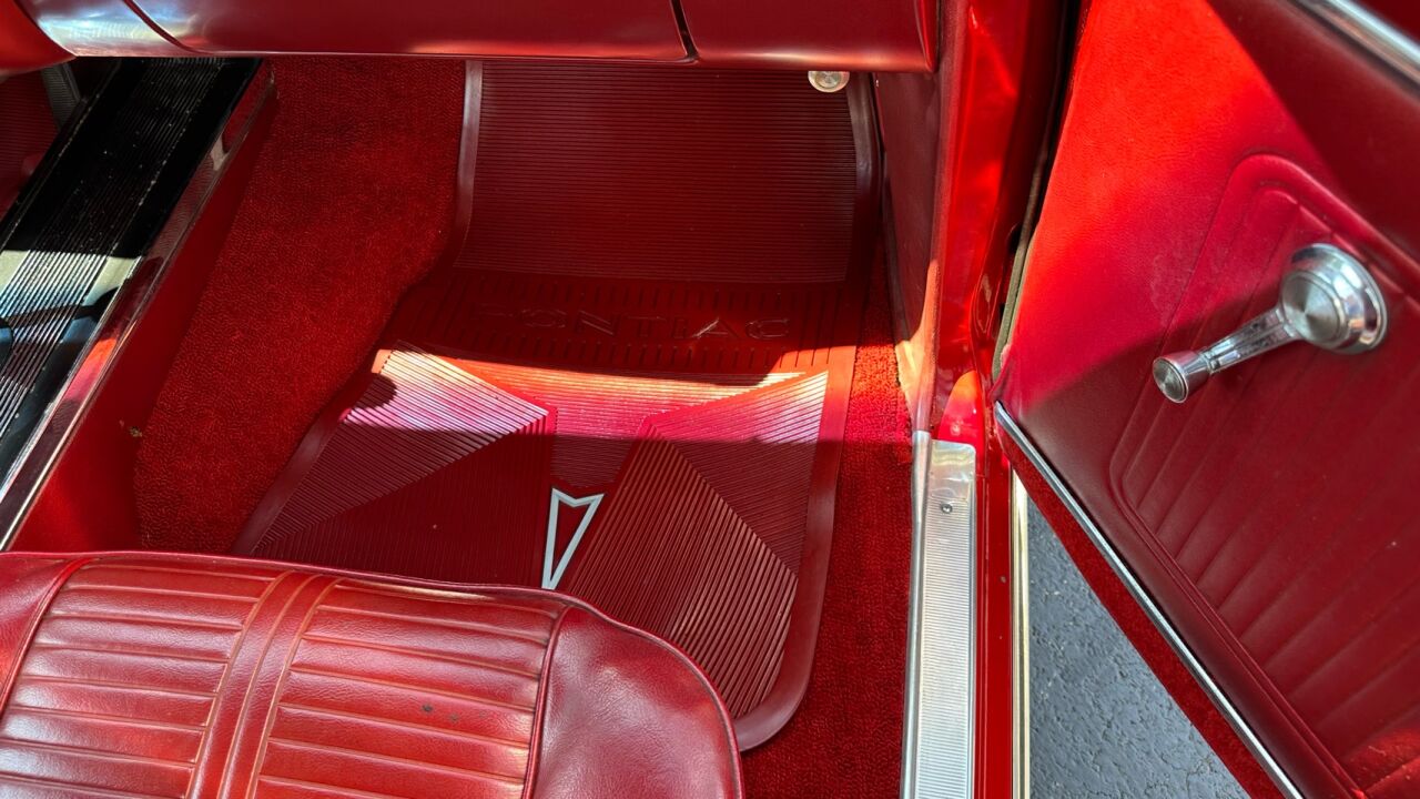 1966 Pontiac GTO 73