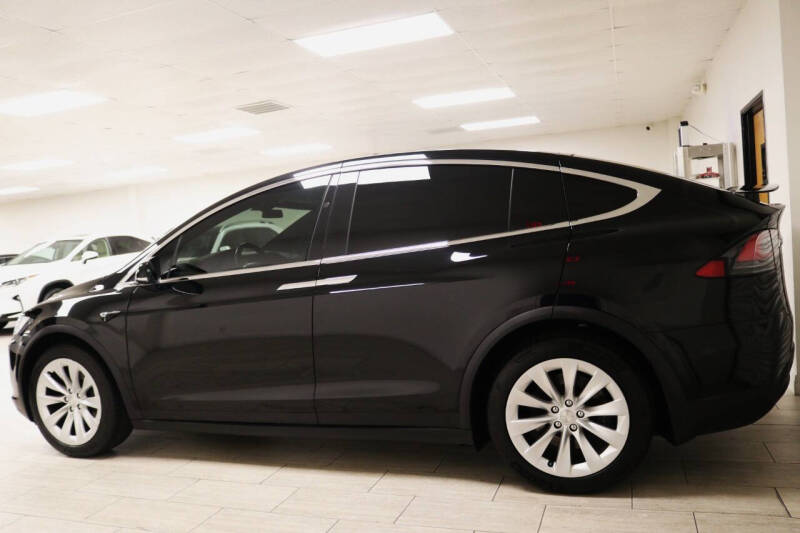 2020 Tesla Model X Long Range