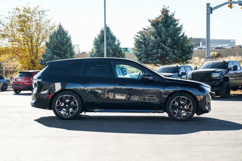 2025 BMW iX xDrive50