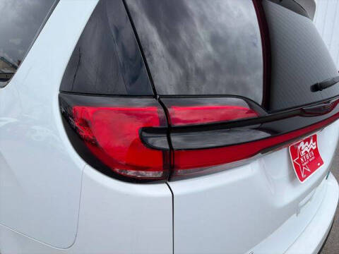 2024 Chrysler Pacifica Plug-In Hybrid Select