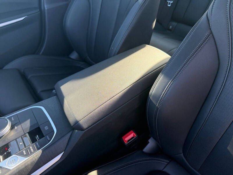 2023 BMW 3 Series 330i xDrive