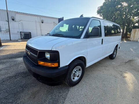 2017 Chevrolet Express 2500