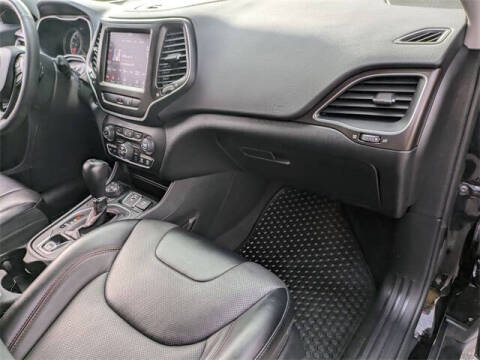 2022 Jeep Cherokee Trailhawk